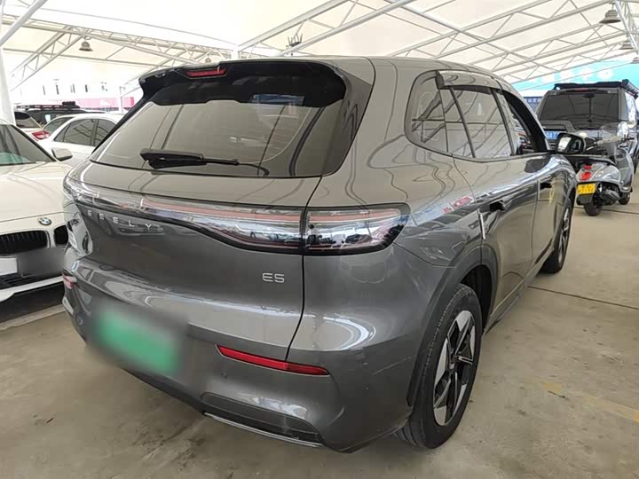 Zdjęcie 7 - Geely Galaxy E5