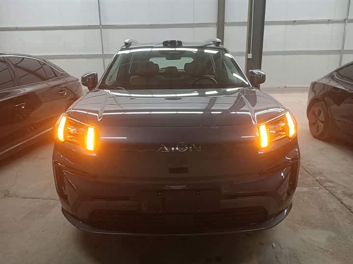 Фото 3 - GAC Aion V