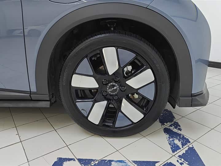 Фото 6 - BYD Dolphin