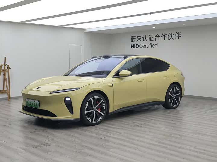 Фото 1 - Nio ET5