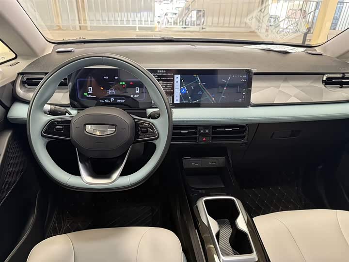 Geely Geometry E Firefly 2024 2024款 401km 萤光