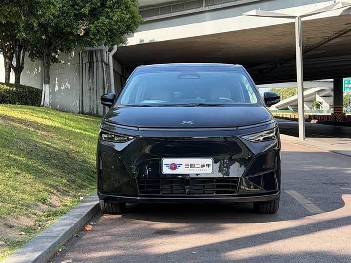 2026 XPeng X9