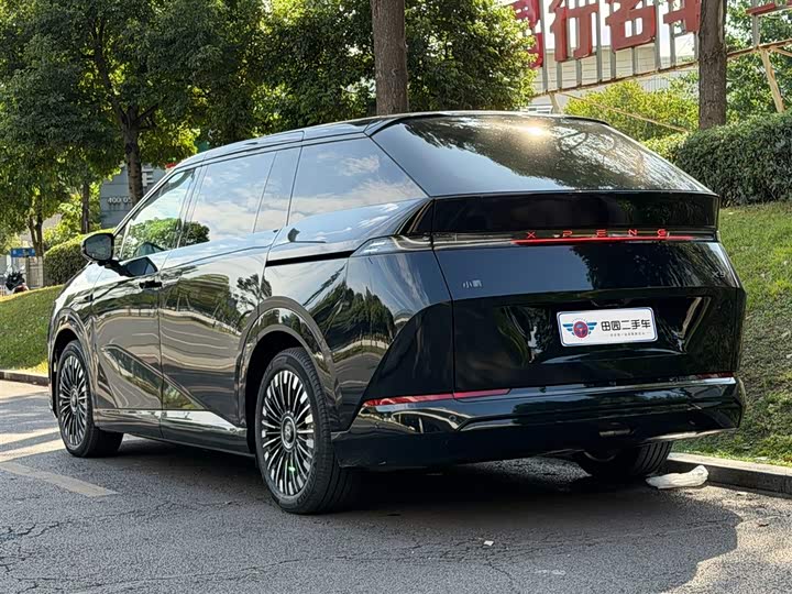 2026 XPeng X9