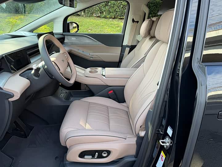 XPeng X9 2026 2026款 增程 1602 Ultra