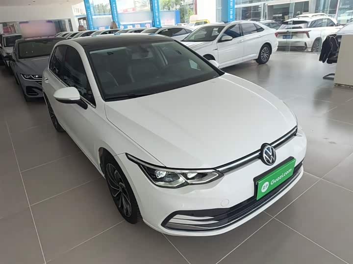 Фото 4 - Volkswagen Golf