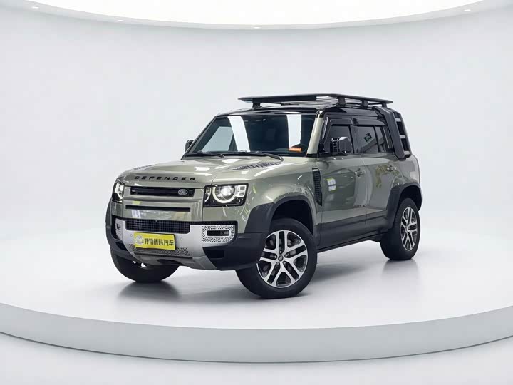 Photo 1 - Land Rover Defender