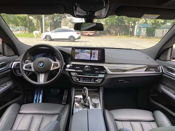 Фото 5 - BMW 6 Series GT