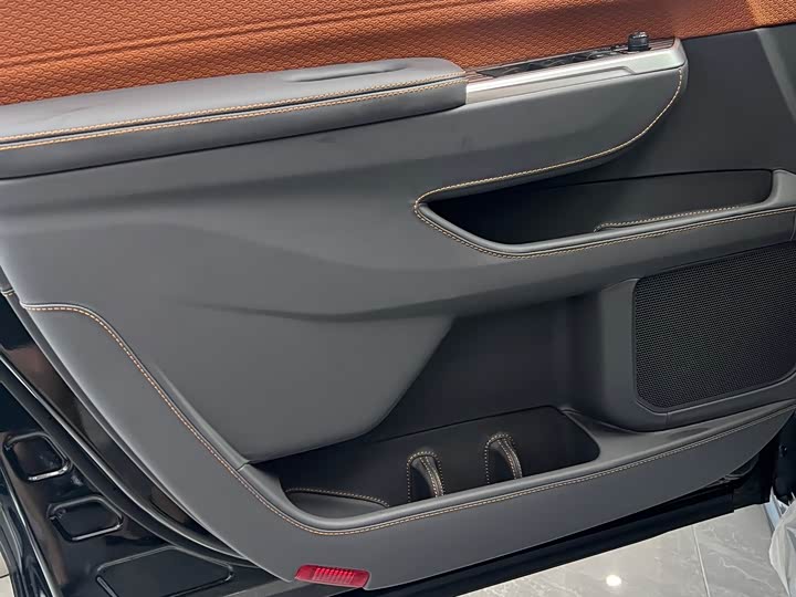 Toyota Sienna 2026 2026款 2.5L 双擎两驱舒适版