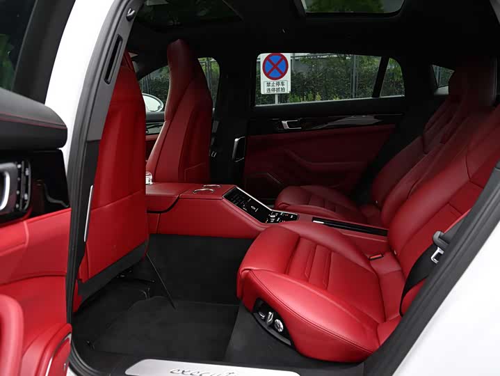 Zdjęcie 5 - Porsche Panamera