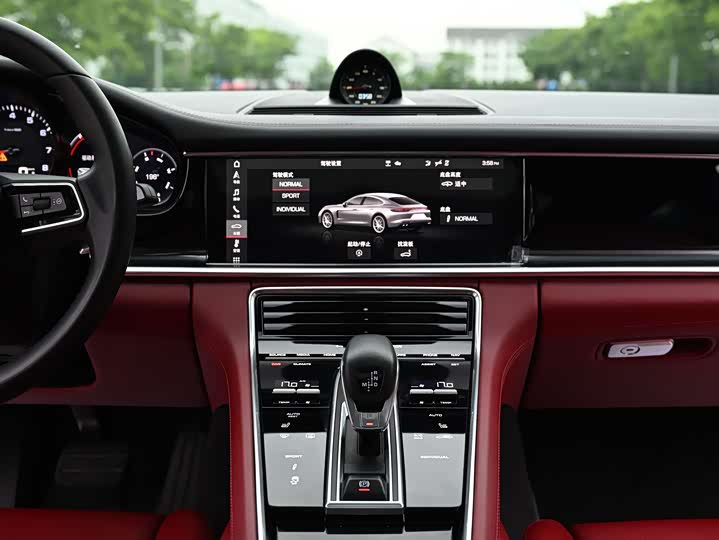 Zdjęcie 9 - Porsche Panamera