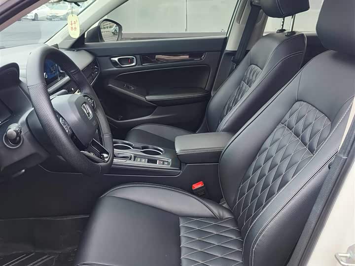 Фото 9 - Honda Civic