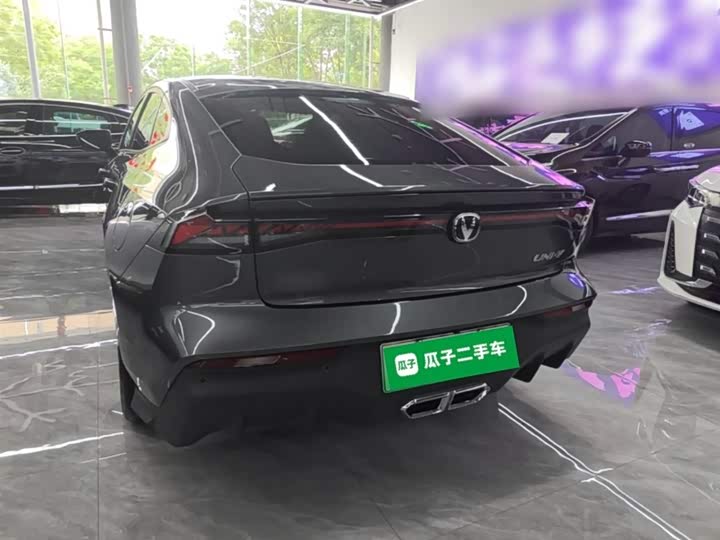 صورة 6 - Changan UNI-V Hybrid