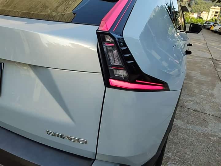 GAC Trumpchi Emkoo 2022 2022款 1.5T 超新星Pro版