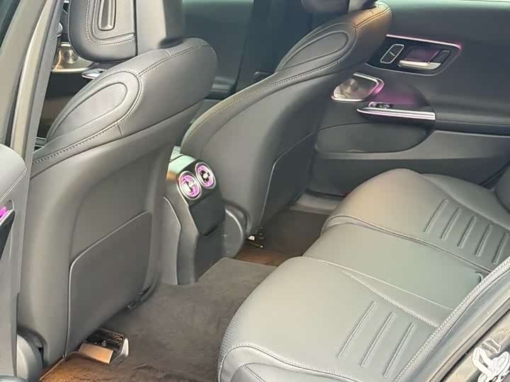 Фото 5 - Mercedes-Benz C-Class