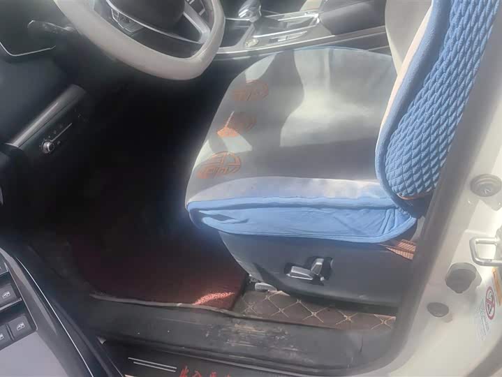 Фото 9 - Changan Oshan X7