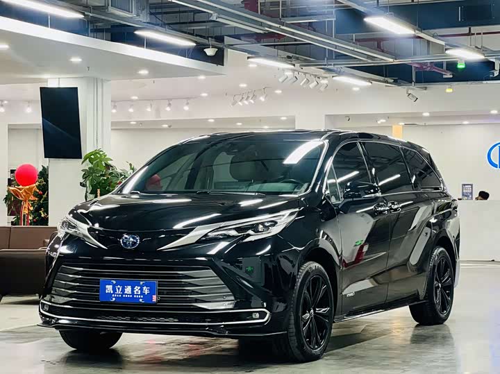 Toyota Sienna 2021 2021款 2.5L混动 尊贵版