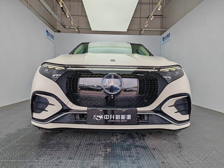 2023 Mercedes-Benz EQS SUV