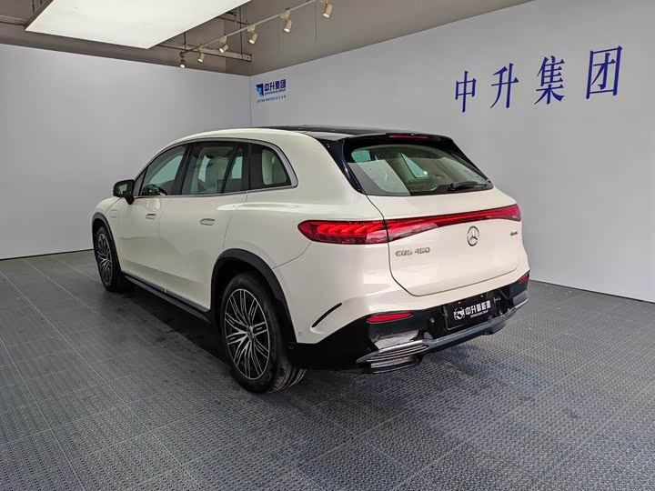2023 Mercedes-Benz EQS SUV