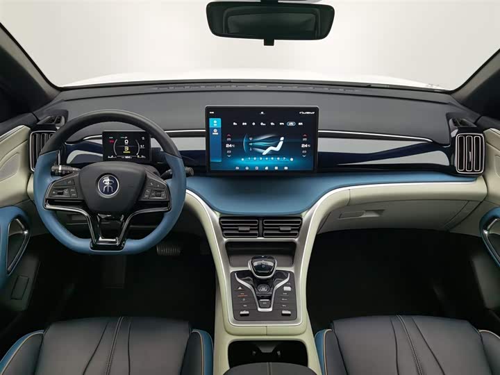 Photo 5 - BYD Song Pro