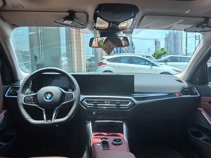BMW 3 Series 2025 2025款 330Li M运动曜夜套装