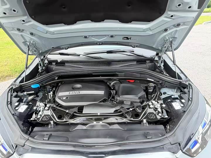 BMW X2 2025 2025款 sDrive25i M运动套装