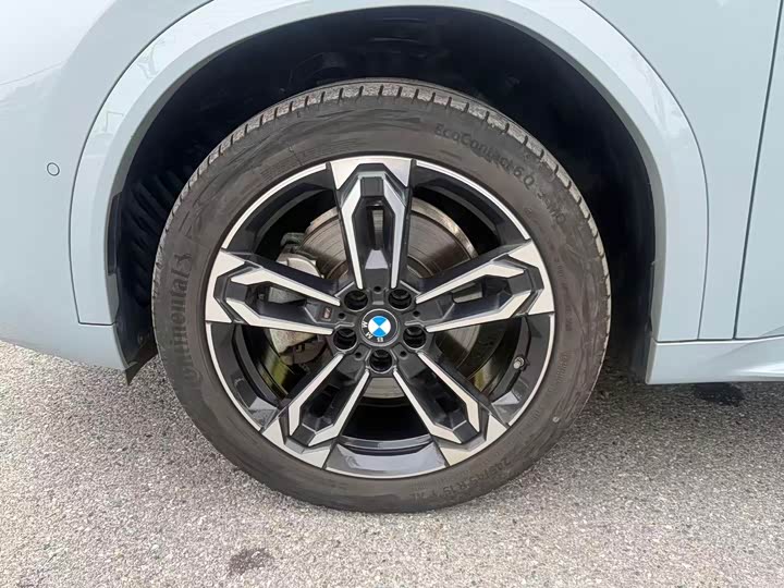 BMW X2 2025 2025款 sDrive25i M运动套装