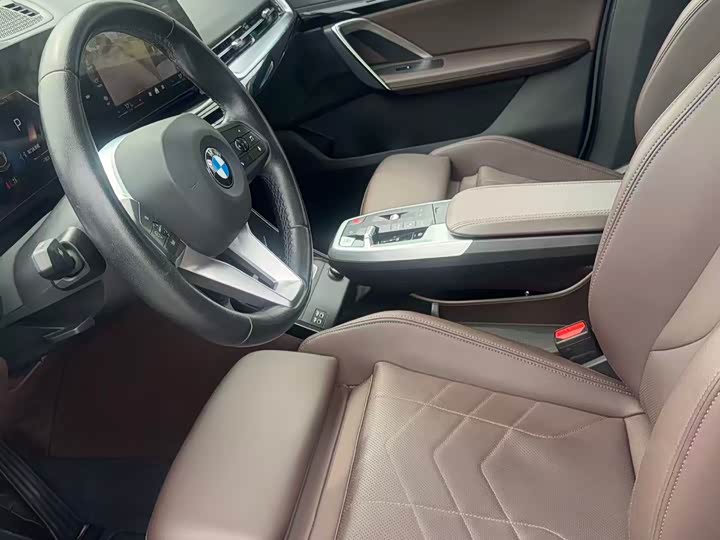BMW X2 2025 2025款 sDrive25i M运动套装
