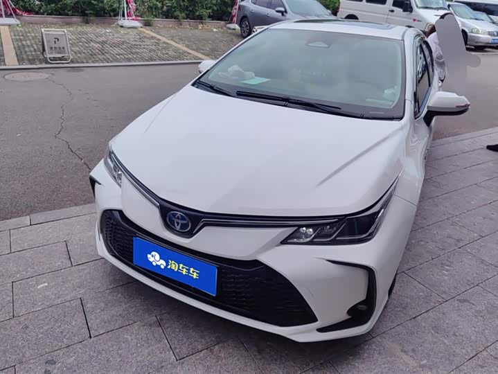 Photo 1 - Toyota Corolla