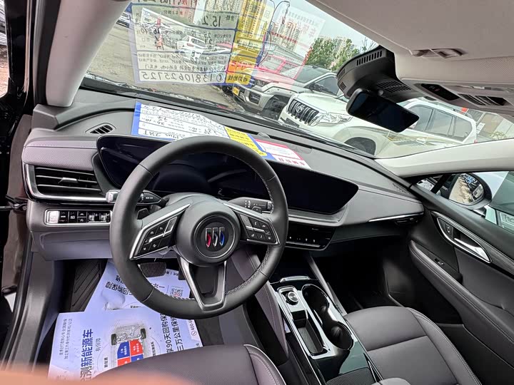Buick Envision Plus 2025 2025款 昂科威Plus 28T 两驱白金版