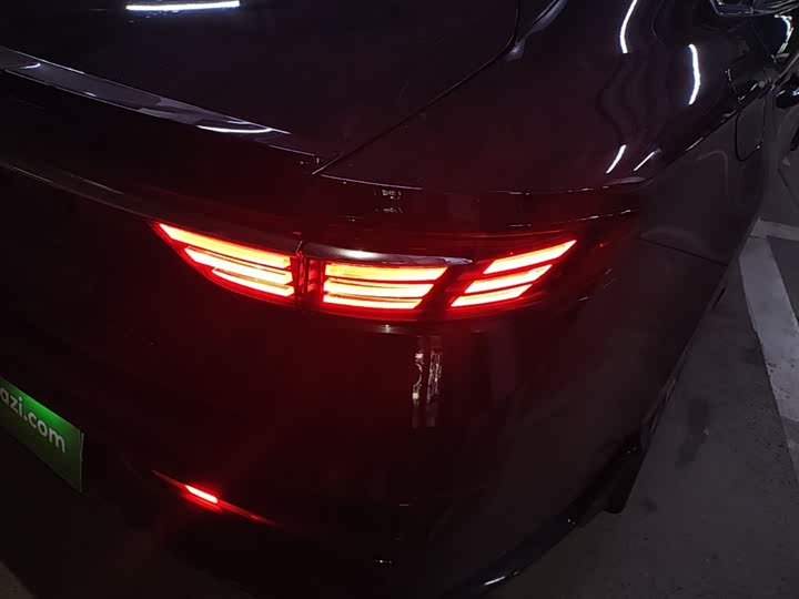 Фото 8 - Geely Preface