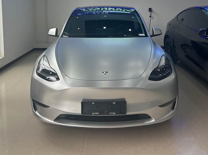Фото 2 - Tesla Model Y