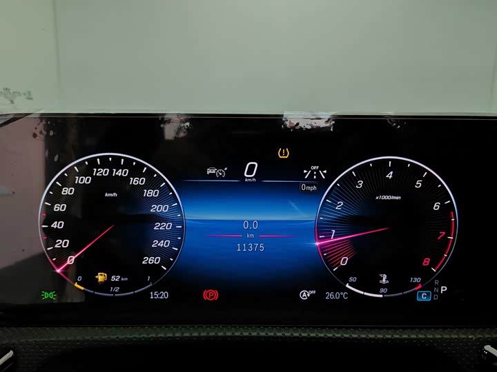 صورة 8 - Mercedes-Benz A-Class