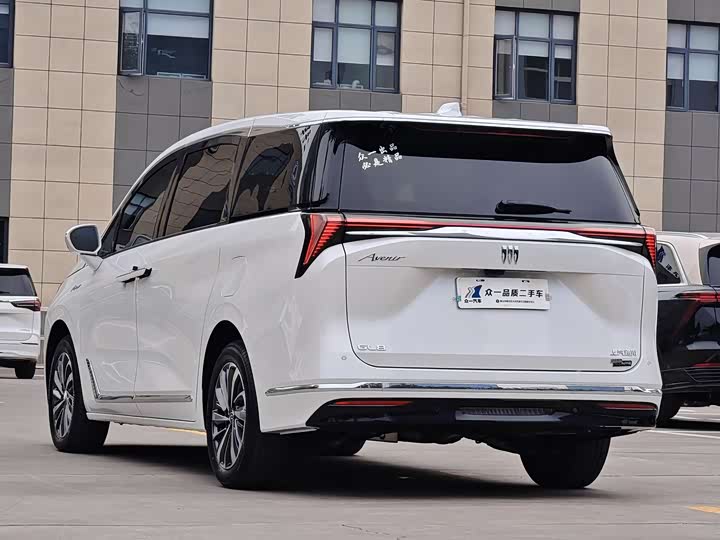 Buick GL8 ES 2026 2026款 陆尊 尊享版