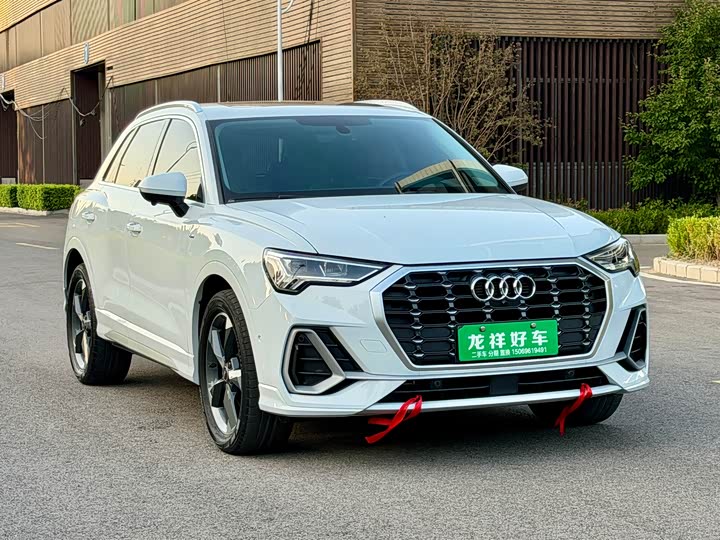 Zdjęcie 3 - Audi Q3