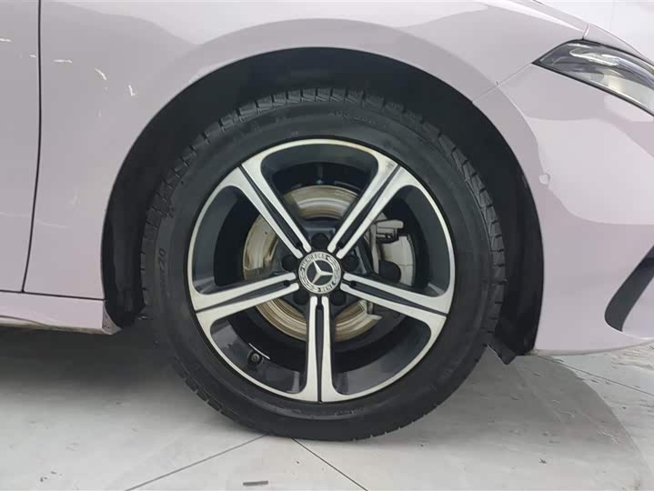 Фото 6 - Mercedes-Benz A-Class
