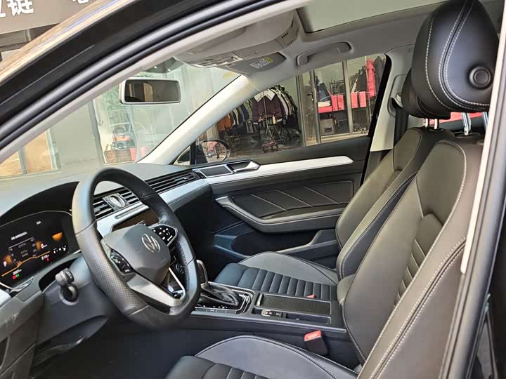 Фото 4 - Volkswagen Magotan