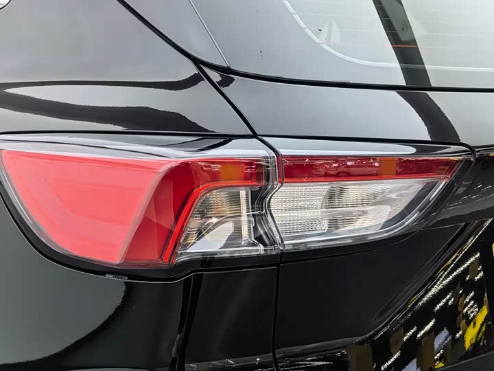 Ford Escape 2024 2024款 EcoBoost 245 两驱越享款