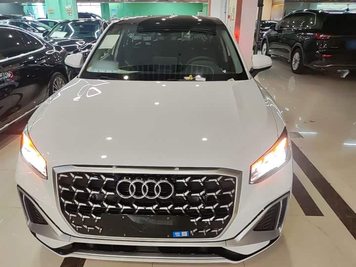 2025 Audi Q2L