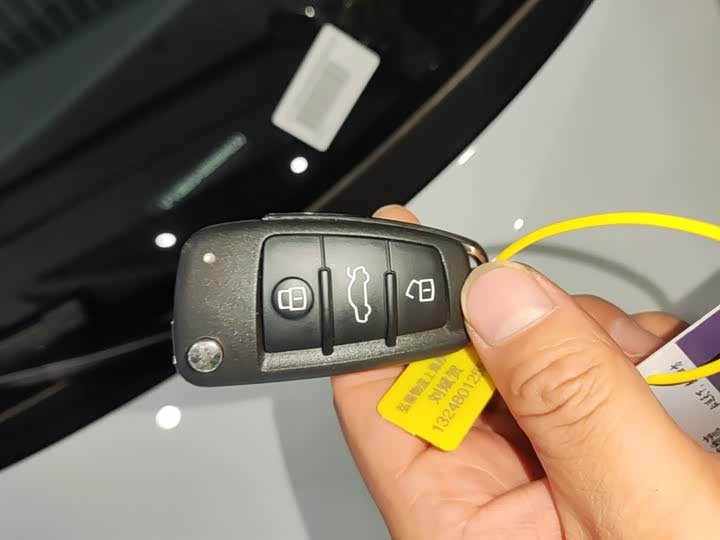 Audi Q2L 2025 2025款 35TFSI 时尚动感型