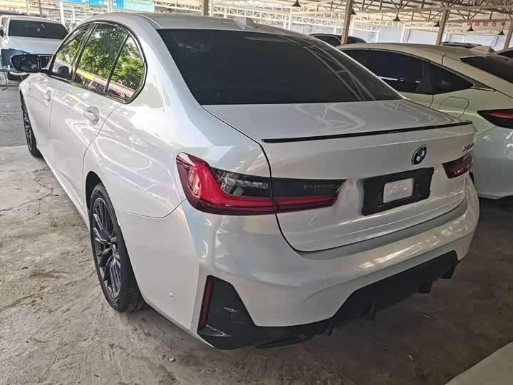 Фото 9 - BMW 3 Series