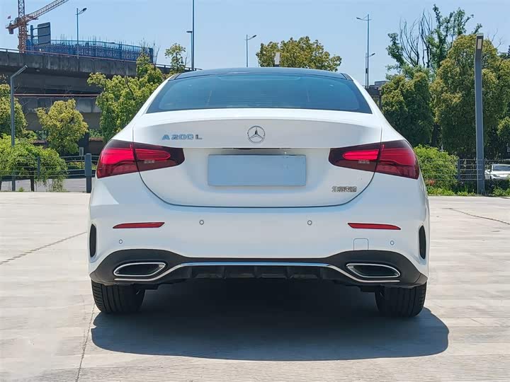 Фото 5 - Mercedes-Benz A-Class