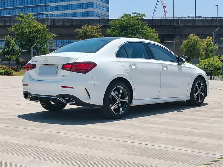 Фото 6 - Mercedes-Benz A-Class