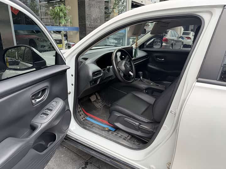 Фото 9 - Honda ZR-V