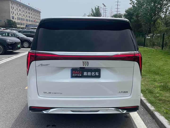 Buick GL8 Century 2025 2025款 2.0T 七座蕴世版