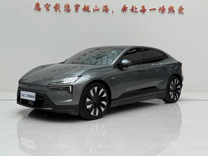2023 Polestar 4