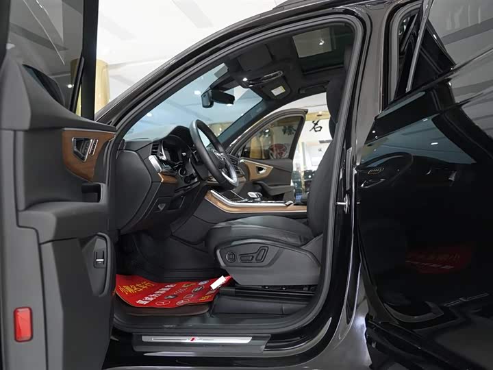 Zdjęcie 5 - Audi Q7