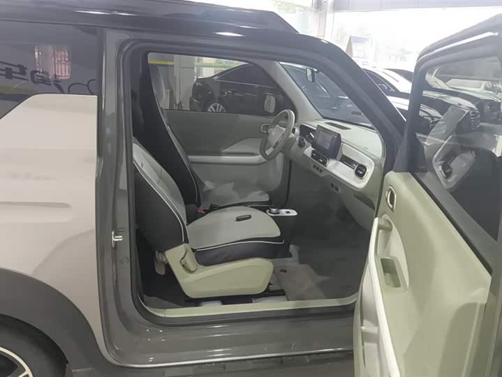 Geely Galaxy Panda Mini 2025 2025款 210km 熊猫骑士