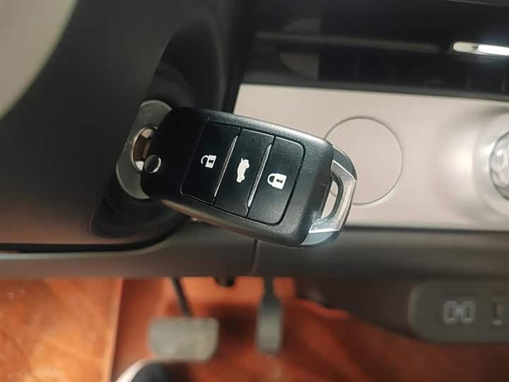 Changan Qiyuan (Nevo) Lumin 2026 2026款 宝藏版 205km 酷爱米 宁德