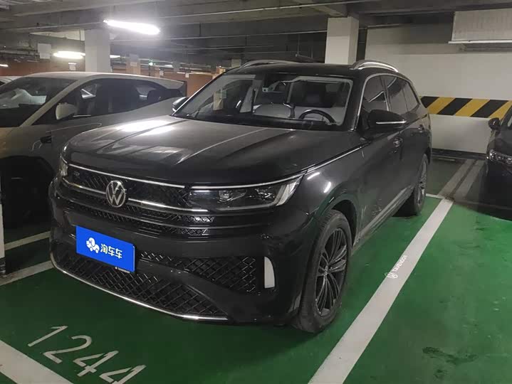 Volkswagen Tavendor 2023 2023款 380TSI 四驱R-Line巡游版