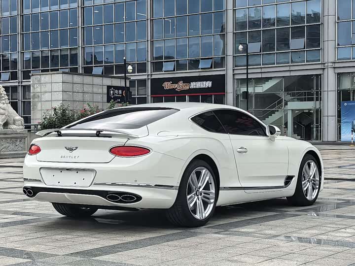 2024 Bentley Continental GT
